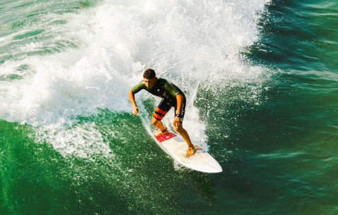 世界杯足球-欧洲红魔 vs 黄金一代，比利时足球的荣耀与磨合之痛